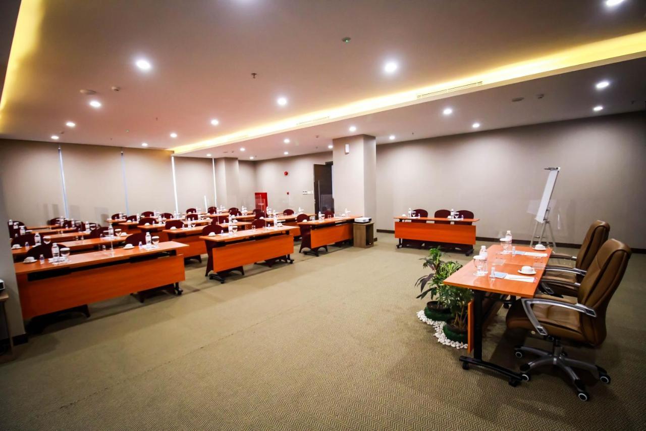 Asialink Hotel Batam By Prasanthi Nagoya Exteriér fotografie