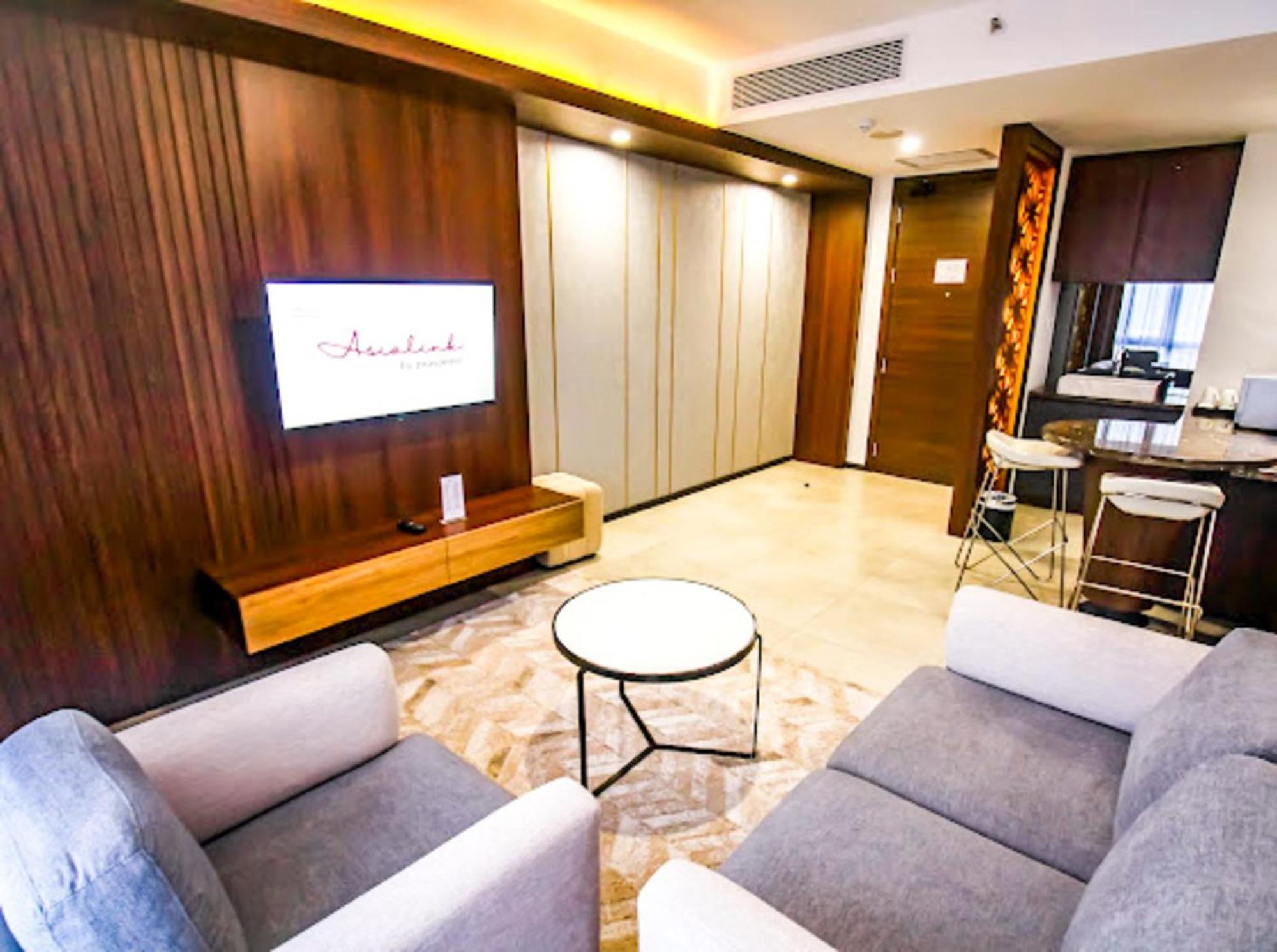 Asialink Hotel Batam By Prasanthi Nagoya Exteriér fotografie
