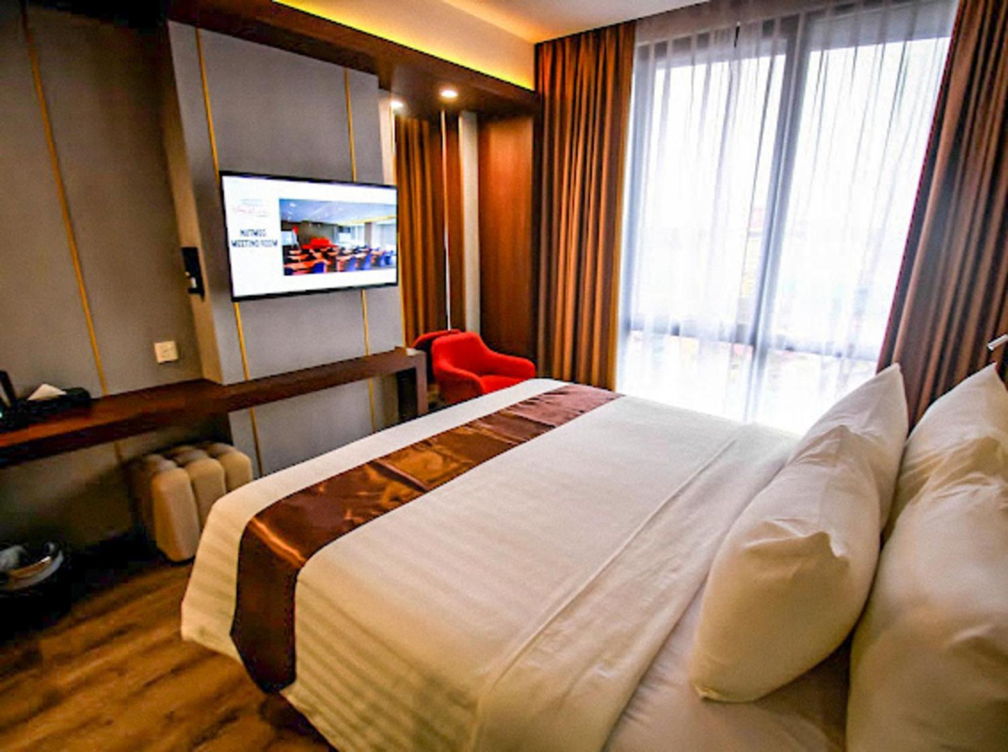 Asialink Hotel Batam By Prasanthi Nagoya Exteriér fotografie