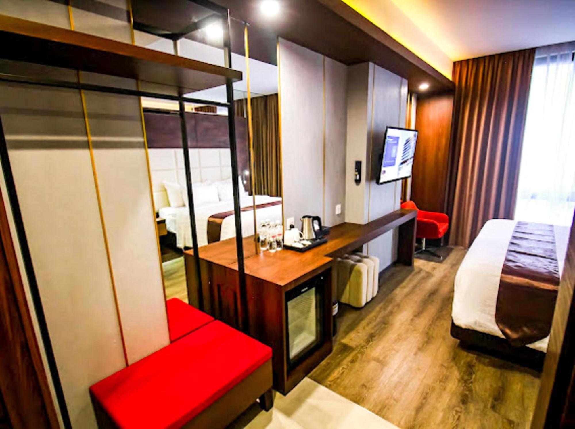 Asialink Hotel Batam By Prasanthi Nagoya Exteriér fotografie